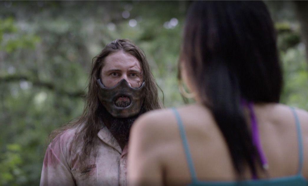 Безумное озеро (2016)