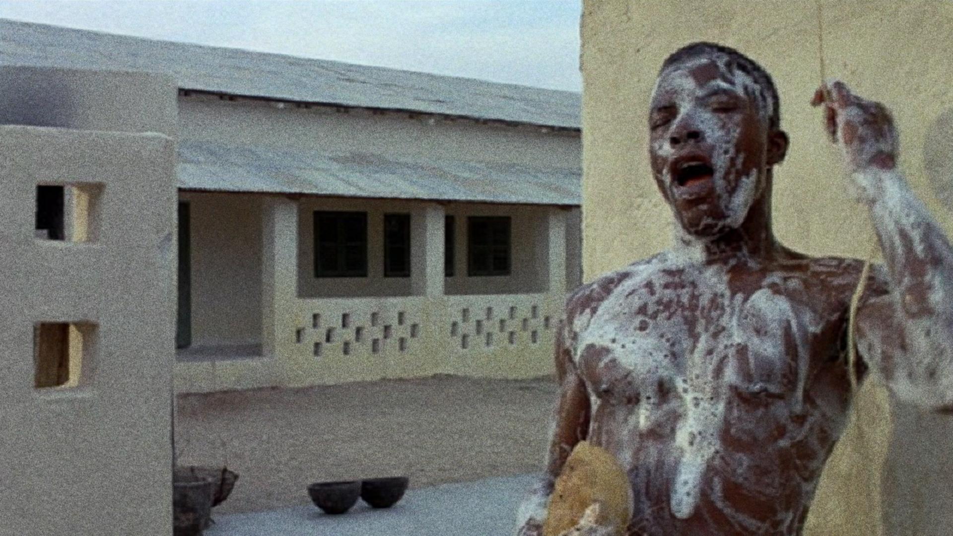 Что ни день, то неприятности (2001)