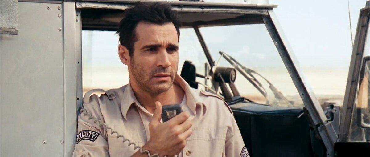 Ужас на глубине 9 миль (2009)