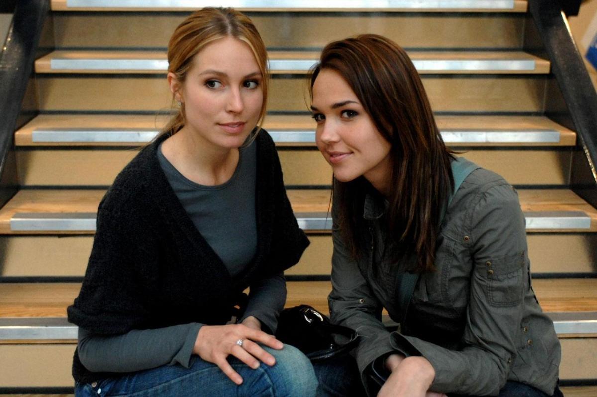 Багровая мгла (2008)